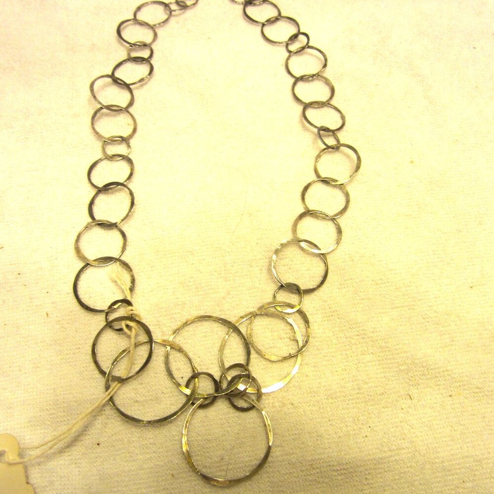 VTG ORIGINAL LOOPED CIRCLES NECKLACE, SILVERTONE